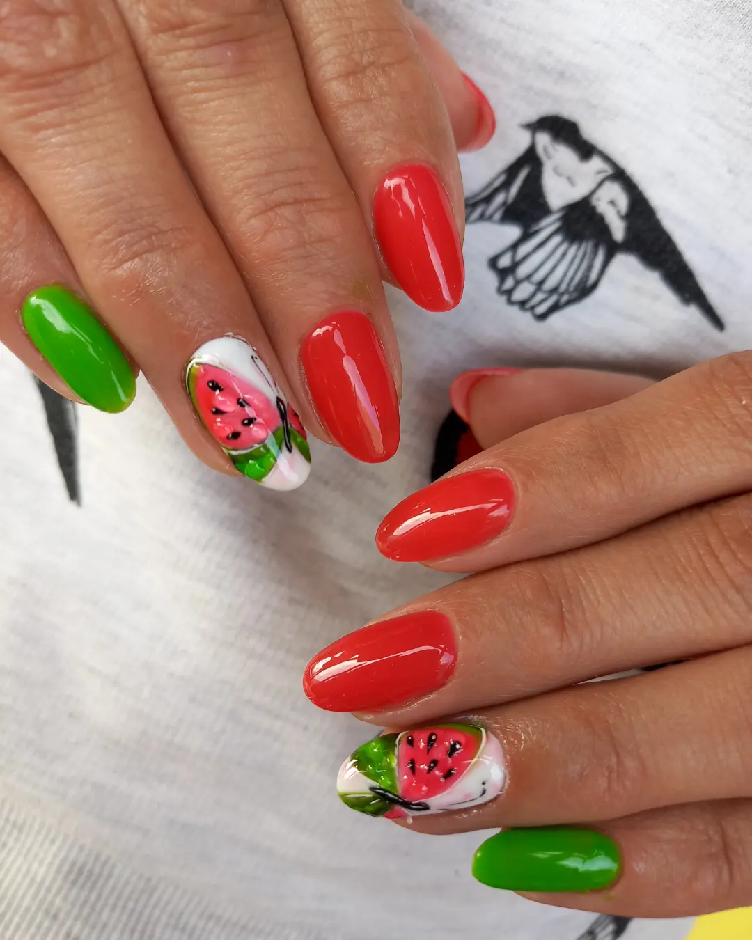 Trabajo de nail art realizado por Fer Cáceres en Ushuaia 8